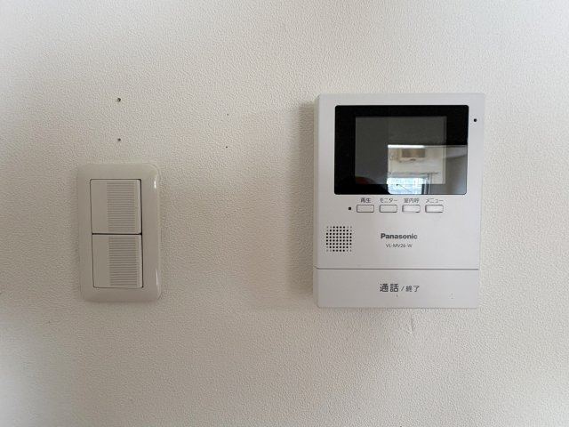 ライオンズマンション中央林間第2の防犯設備|TVモニター付きインターホン