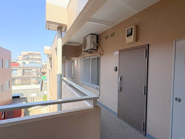 ライオンズマンション中央林間第2のその他共用部分|共用廊下