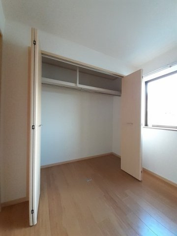 グランディール矢三Ａの収納|ちょっとした収納スペースも充実しています