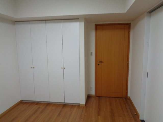 イトーピア広尾ヒルズクローチェの洋室|ゆったりした洋室です