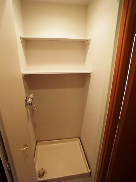 イトーピア広尾ヒルズクローチェの設備|室内洗濯機置場