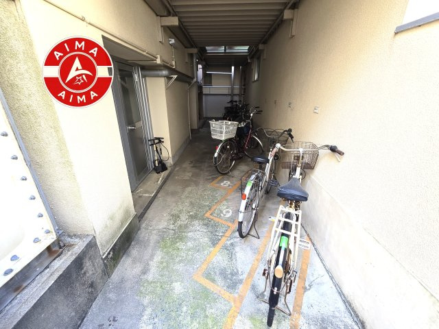 ロワールマンション南福岡1の駐輪場|敷地内駐輪場です。