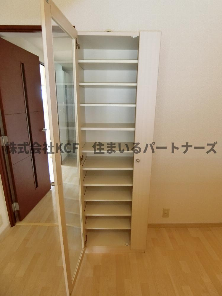 ラフィーネの収納|収納のためのスペースです