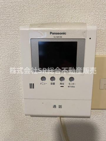 六万寺町1丁目中古戸建の防犯設備|モニター付きインターホンがあり女性やお子様にも安心です！