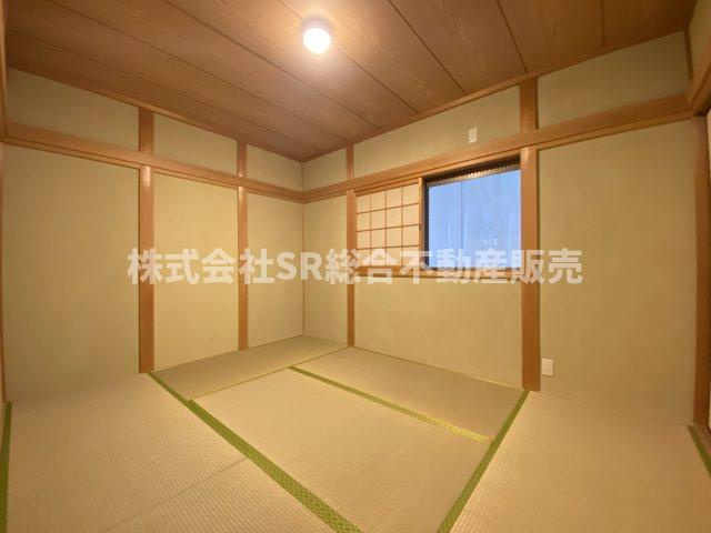 六万寺町1丁目中古戸建の和室|日本らしい落ち着いた雰囲気の和室です
