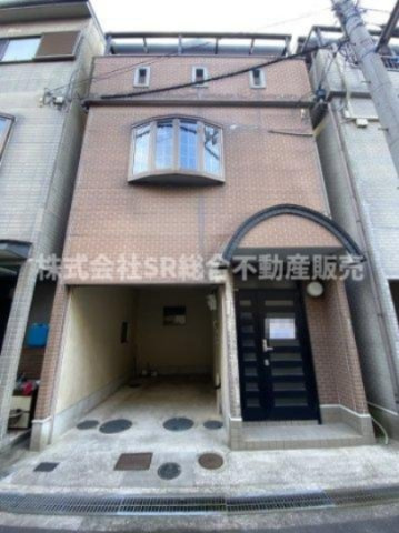 六万寺町1丁目中古戸建の外観|生駒山も見える閑静な住宅街で生活できます！内装一部リフォーム予定！