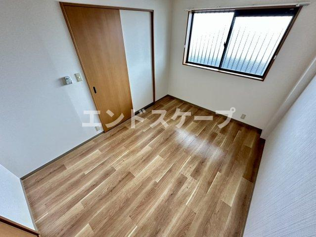 プレステージ中居の洋室|高崎、前橋のお部屋探しはエンドスケープまで！お客様の理想お聞かせ下さい♪