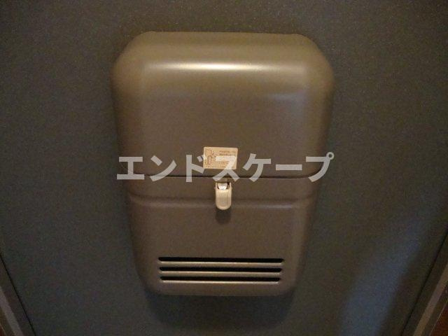 プレステージ中居の設備|玄関ポスト受け
高崎、前橋のお部屋探しはエンドスケープまで！お客様の理想お聞かせ下さい♪