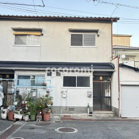高柳テラスのエントランス