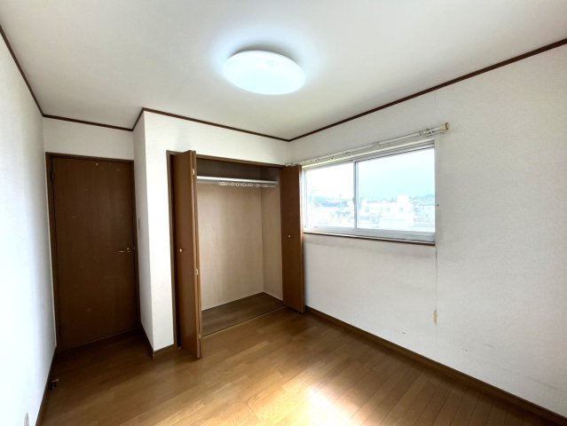 岩出市金屋の洋室