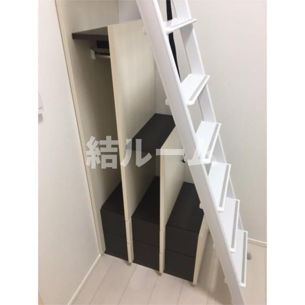 北区東十条５丁目のアパートの居間・リビング