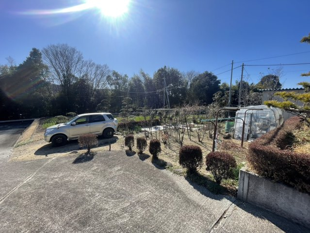 景色・畑・温泉。全部揃う喜連川の上質注文住宅の展望|敷地内に十分な畑スペースがあります。ブルーベリーや沢山の野菜が育ちやすい土地です。