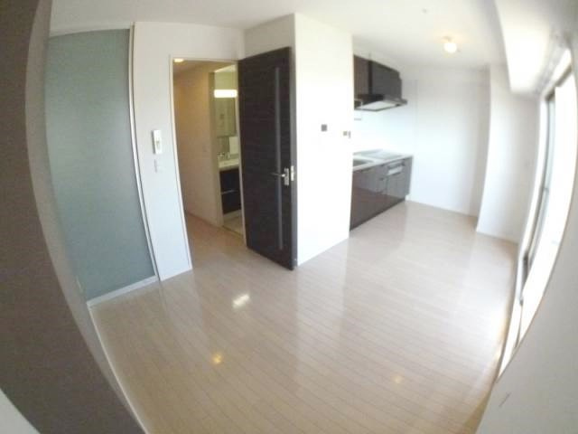 シー・クリサンス神戸の居間・リビング