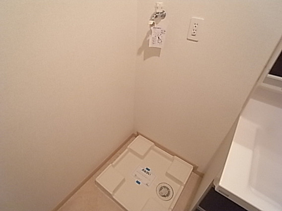 クロシェット2の洗面所