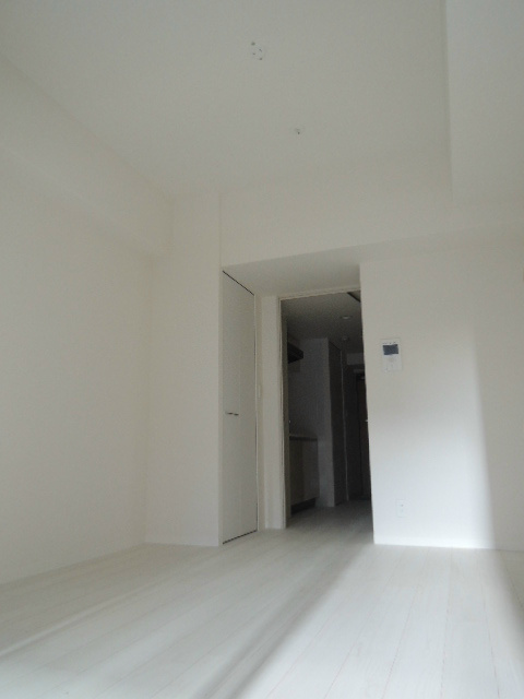 プレサンス三宮ディライトの居間・リビング