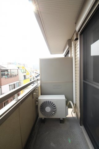 メゾンライラックのバルコニー