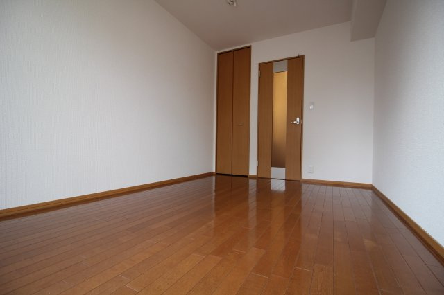 メゾンライラックの居間・リビング