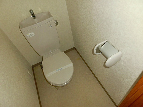 プレサンス神戸みなと元町のトイレ