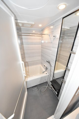 【浴室】 | エスライズ北堀江スワン