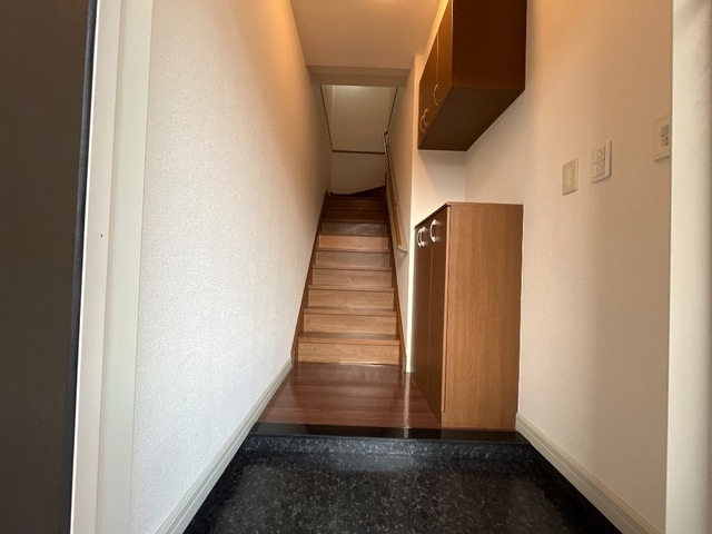 ベビーズ・ブレスの玄関|※同タイプの部屋写真です