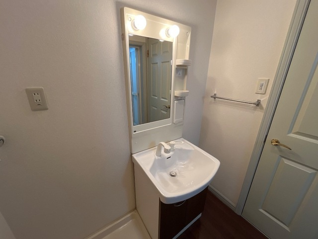 ベビーズ・ブレスの独立洗面台|※同タイプの部屋写真です