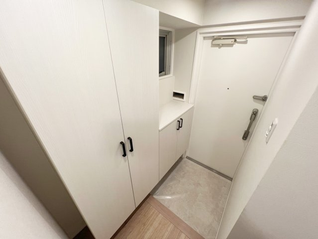 キャッスルマンション所沢の玄関|ゆったりとした玄関です