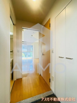 【玄関】 | アリス・マナーガーデン谷町