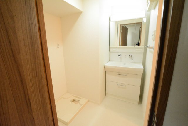 ムーンリバー久留米東町の独立洗面台