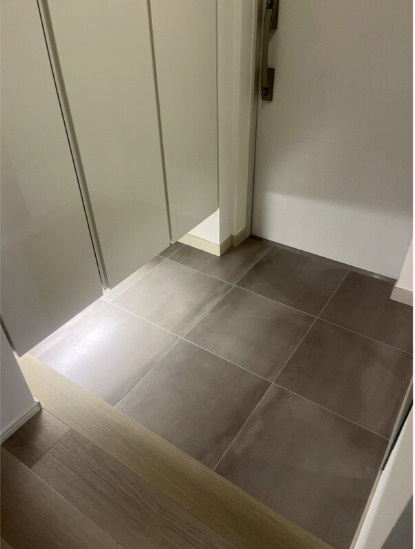 パークタワー渋谷本町の玄関