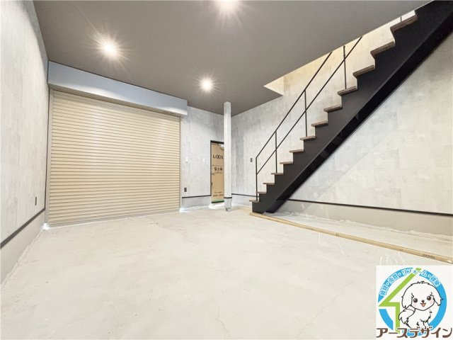 G-HOUSE　TiKの駐車場