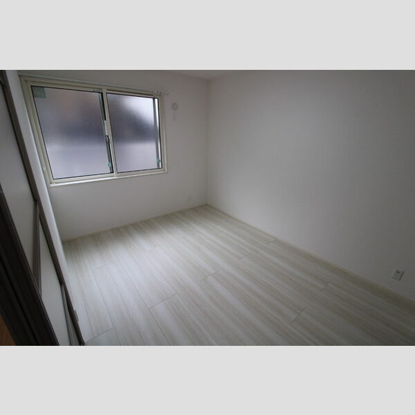 カーサ リバティバランス セカンドの洋室