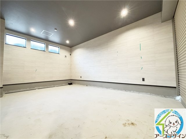 G-HOUSE　TiKの駐車場