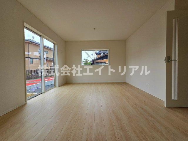美濃加茂市本郷町　第11　新築戸建　全4棟の居間・リビング|1階