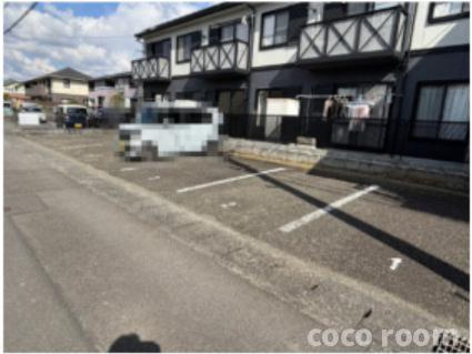 ホープスターAの駐車場
