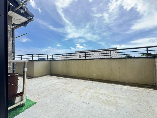 銚子市小浜町中古戸建のバルコニー