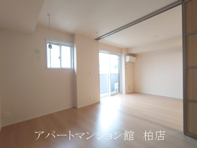 ラプエルタの寝室
