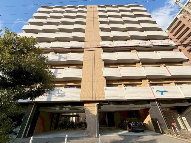 SEST新大阪の外観