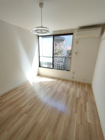 クレアールの居間・リビング