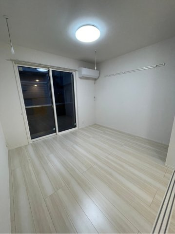 クラインの洋室