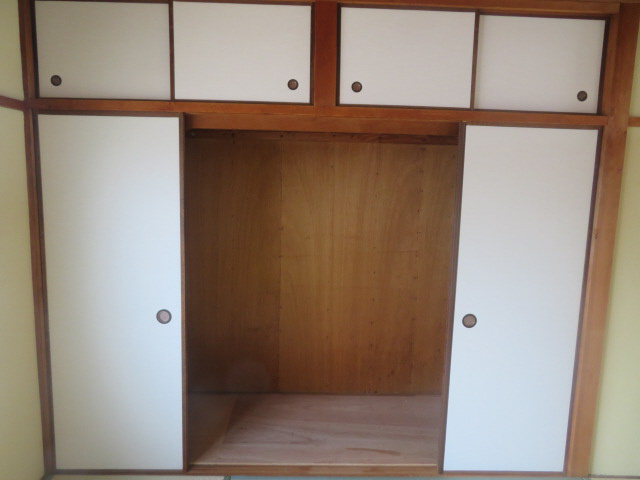 姫路市土山２丁目の賃貸マンションの収納