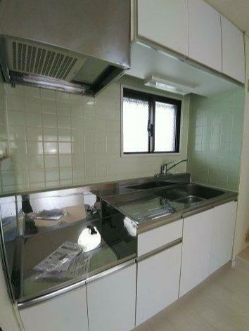 リトルブラウンのキッチン