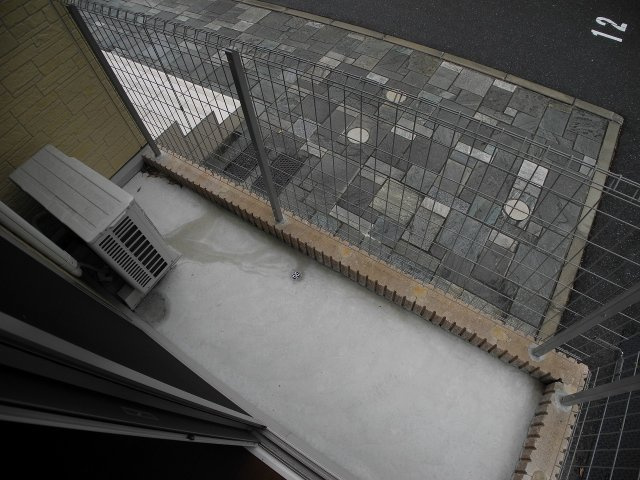 リッチアイリスのバルコニー