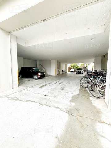 プレイス久留米中央のその他共用部分|駐輪場に自転車も停められます♪