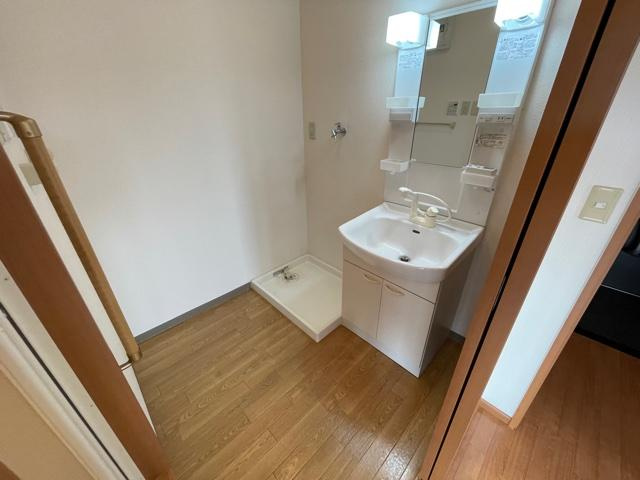 ヴィレッジ名草PARTⅢの洗面所|洗面