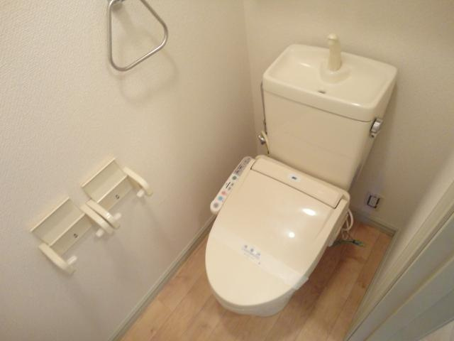 ウィンド・ヴィレッジⅠのトイレ|シャワー付トイレ