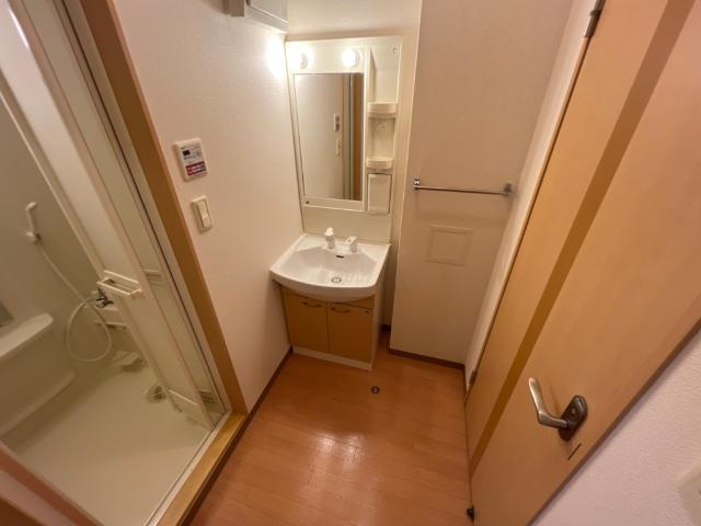 コンフォルトの洗面所|洗髪洗面化粧台