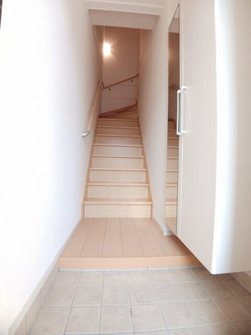 アヴァンツァートⅢの玄関|きれいな玄関です