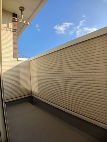 アヴァンツァートⅢのバルコニー|バルコニー付きです