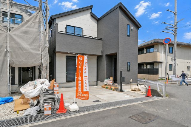 リーブルガーデン宝塚市安倉南4丁目新築一戸建て│3LDK＋並列駐車2台可