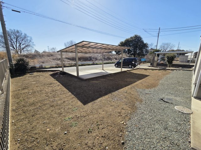 太田市大原町　中古住宅の庭|お庭は南向きで日当たり良好！家庭菜園やガーデニングも楽しめそうです♪ウッドデッキなどを付けると更に楽しみ方が広がりそうです！